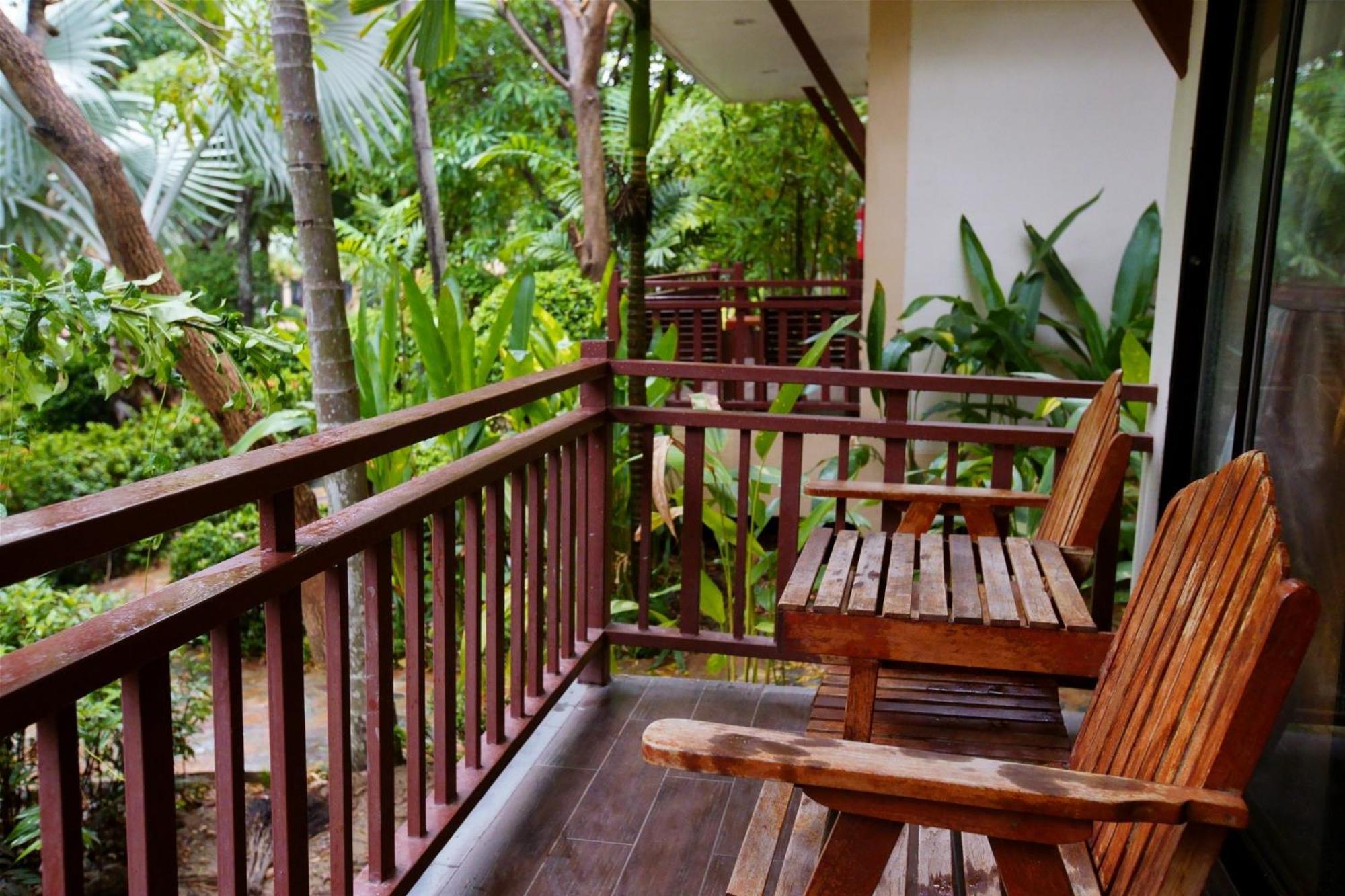 Chawalun Resort Don Tum Buitenkant foto