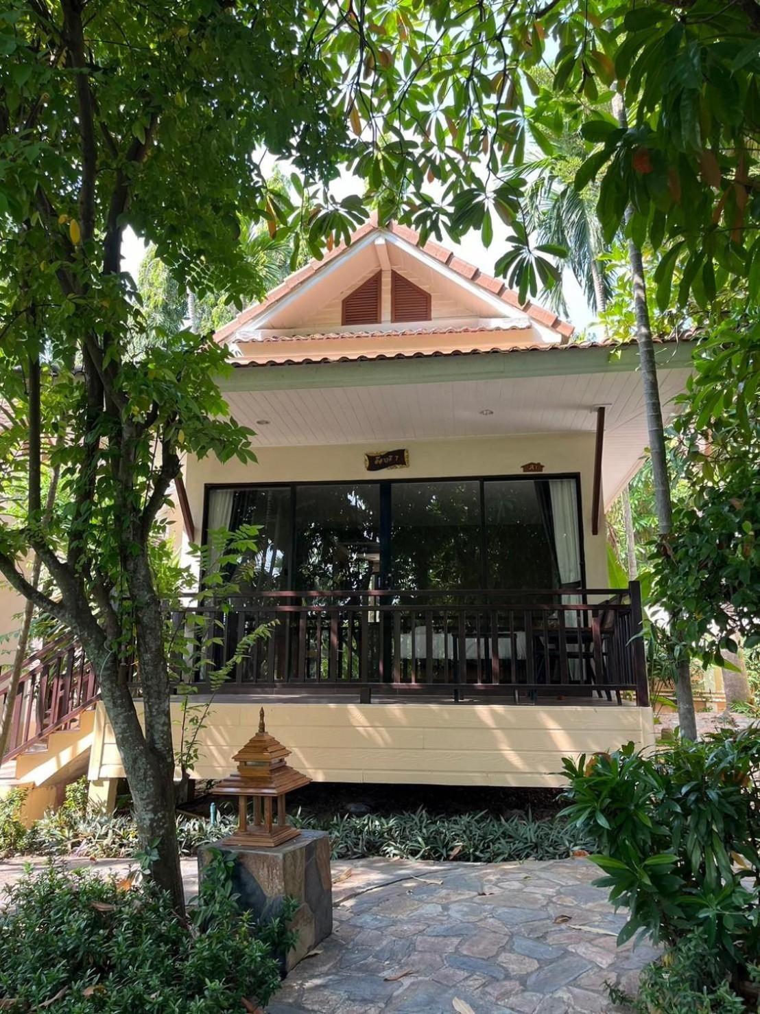 Chawalun Resort Don Tum Buitenkant foto