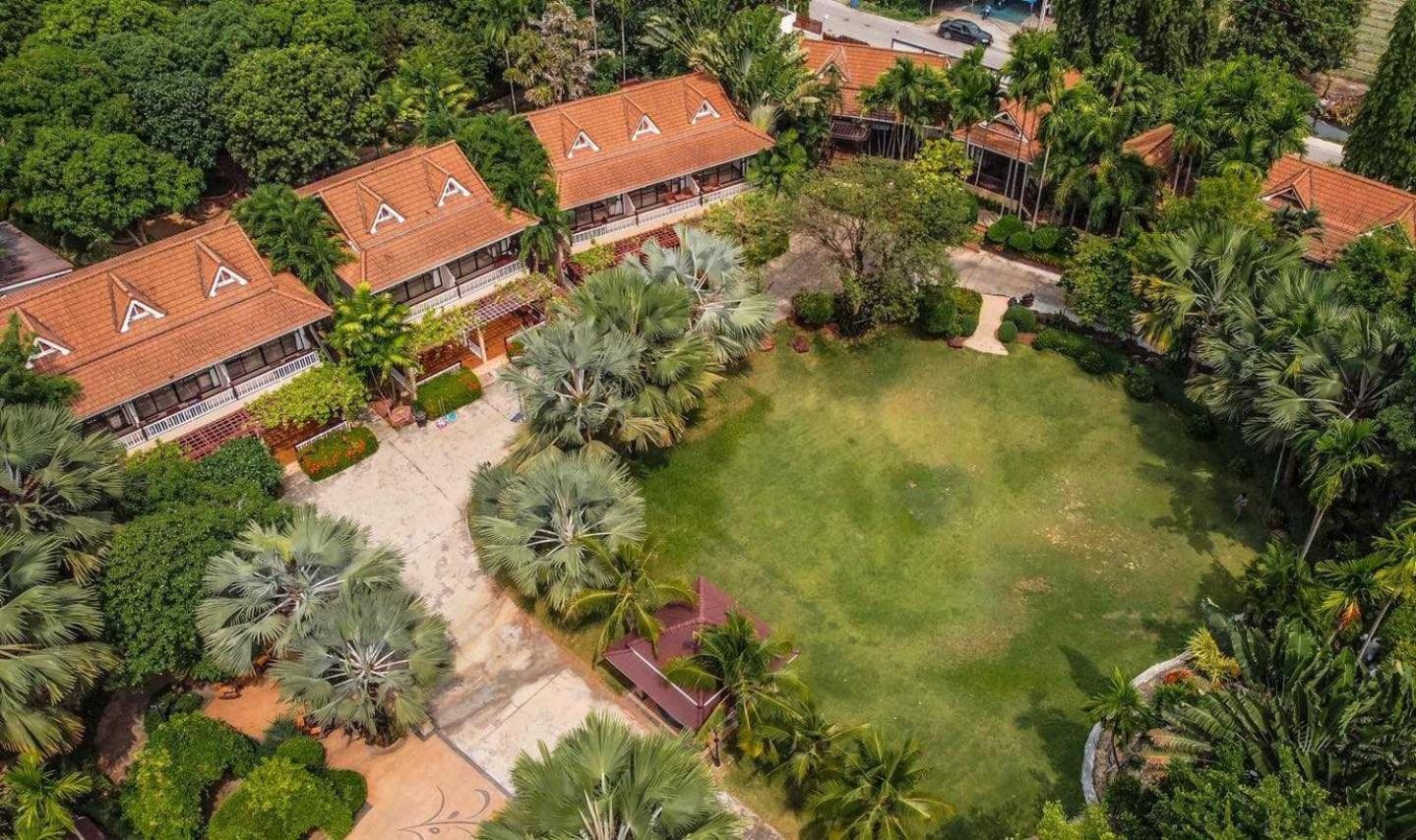 Chawalun Resort Don Tum Buitenkant foto